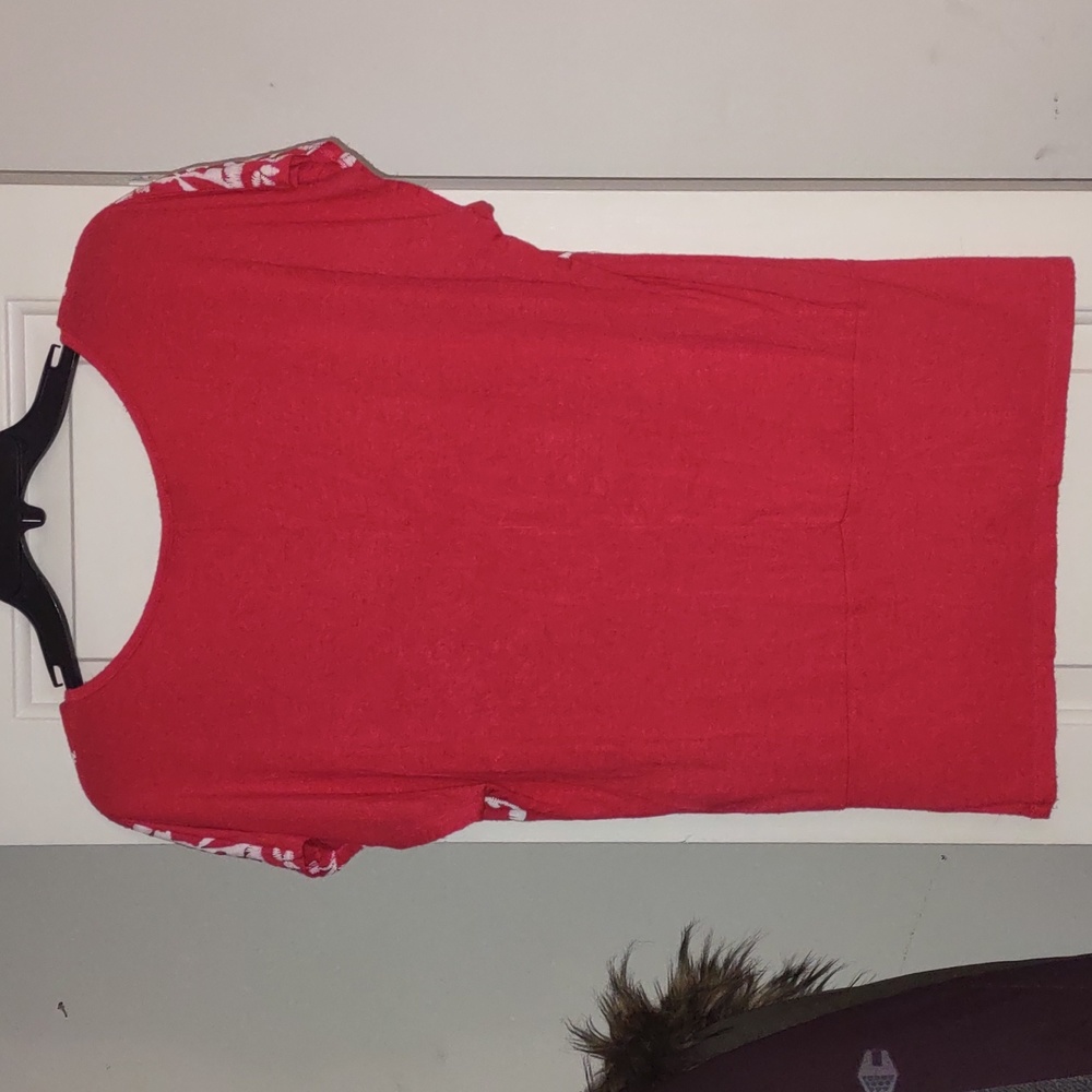 Small B.L.E.U top - Picture 4 of 4